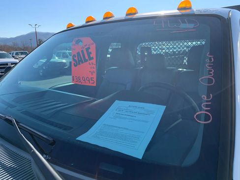 Used 2012 Ford F450 XL image 5