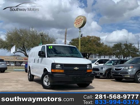 Used 2017 Chevrolet Express 2500 RWD image 1