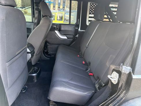 Used 2017 Jeep Wrangler Unlimited Sport w/ Quick Order Package 24S image 26