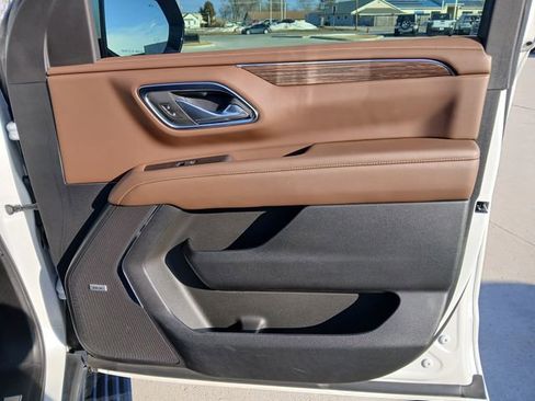 Certified 2024 Chevrolet Tahoe High Country image 17