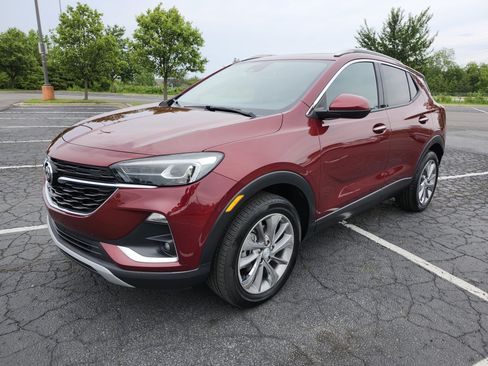 Used 2023 Buick Encore GX Essence w/ Experience Buick Package AWD/4WD image 13