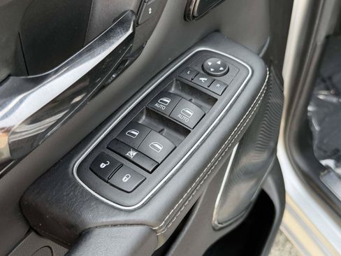 Used 2023 RAM 1500 Limited w/ Night Edition AWD/4WD image 23