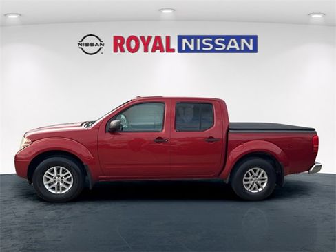 Used 2018 Nissan Frontier SV w/ Value Truck Package image 4