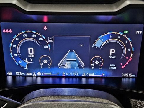 Used 2024 Chevrolet Colorado Trail Boss w/ Advanced Trailering Package image 39