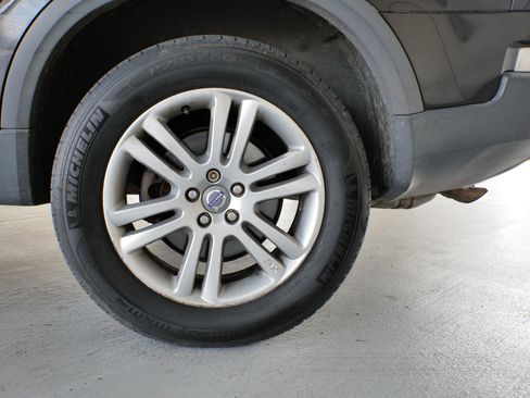 Used 2010 Volvo XC90 3.2 image 33