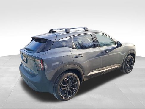 New 2026 Nissan Kicks SR w/ Cold Weather Package image 5