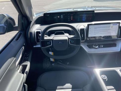 New 2026 Ford Expedition Max Active image 7