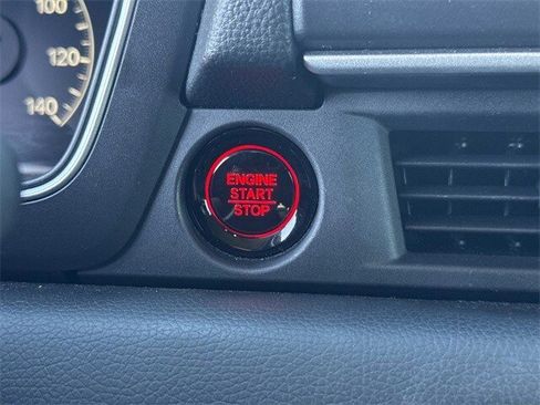 Certified 2025 Honda Pilot EX-L image 20