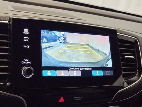 Used 2022 Honda Pilot Touring image 26
