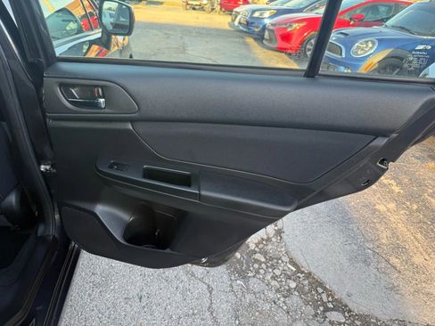 Used 2014 Subaru Impreza 2.0i Premium image 18