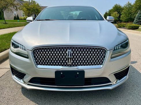 Used 2017 Lincoln MKZ Premiere image 2