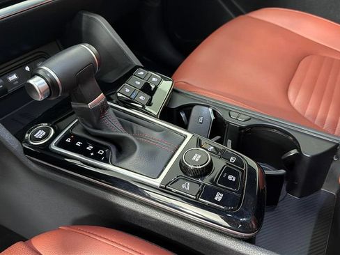 Used 2023 Kia Sportage SX FWD image 23