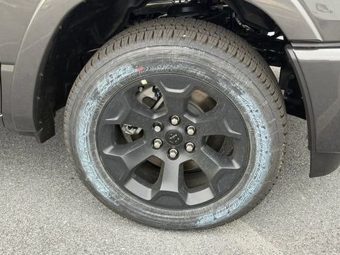 New 2026 RAM 1500 Big Horn AWD/4WD image 11