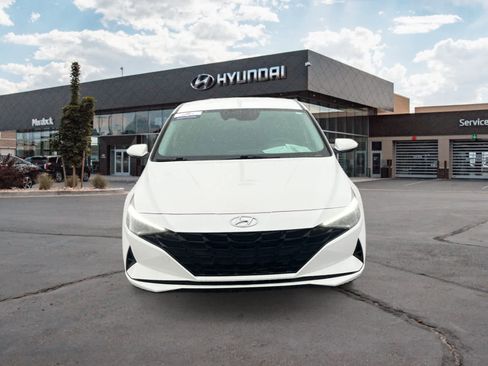 Certified 2023 Hyundai Elantra Blue image 8