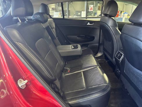 Used 2019 Kia Sportage EX w/ EX Technology Package image 34