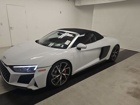Used 2022 Audi R8 V10 image 1