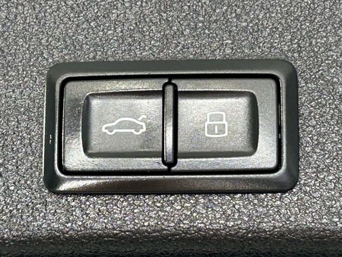 Used 2023 Audi A4 2.0T allroad Premium Plus w/ Premium Plus Package image 15