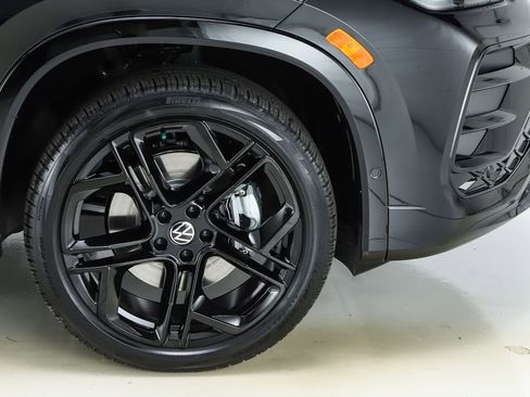 New 2026 Volkswagen Tiguan SE R-Line image 53