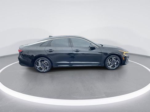 Used 2025 Kia K5 GT-Line image 9
