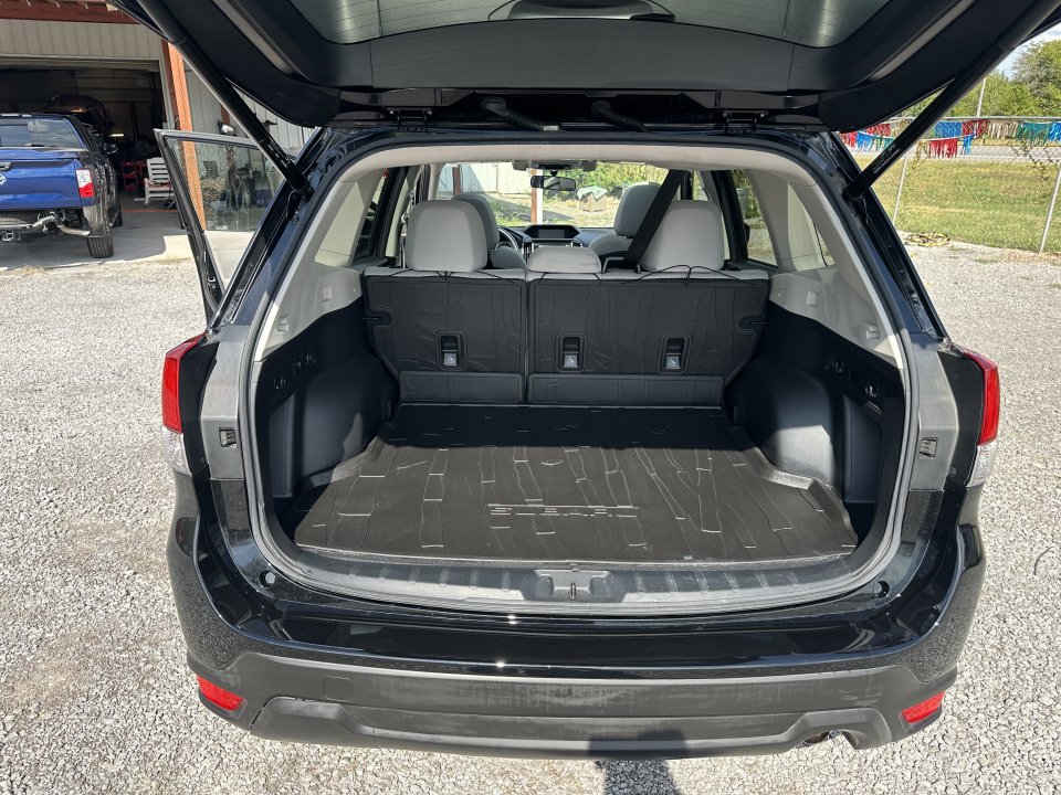 Used 2019 Subaru Forester Premium AWD/4WD image 21
