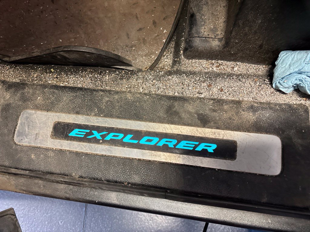 Used 2018 Ford Explorer Sport w/ Equipment Group 401A AWD/4WD image 10