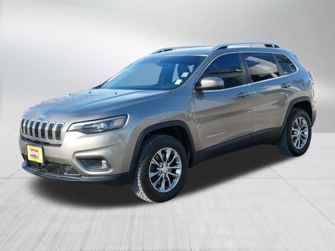 Used 2021 Jeep Cherokee Latitude Lux w/ Comfort/Convenience Group image 3