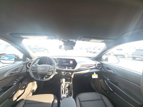 New 2026 Chevrolet Trax RS w/ Driver Confidence Package FWD image 16