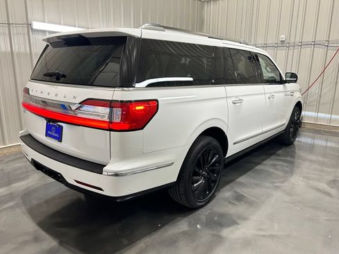 Used 2021 Lincoln Navigator L Reserve AWD/4WD image 23