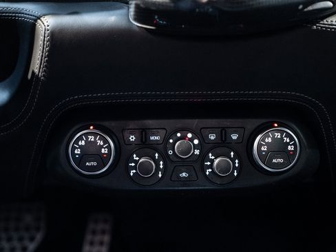 Used 2011 Ferrari 458 Italia Coupe image 32