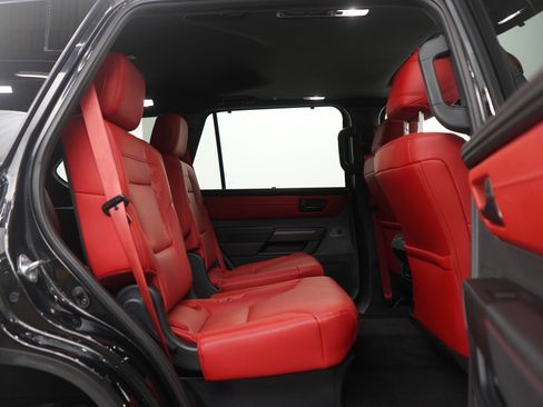 Used 2025 Toyota Sequoia TRD Pro AWD/4WD image 15