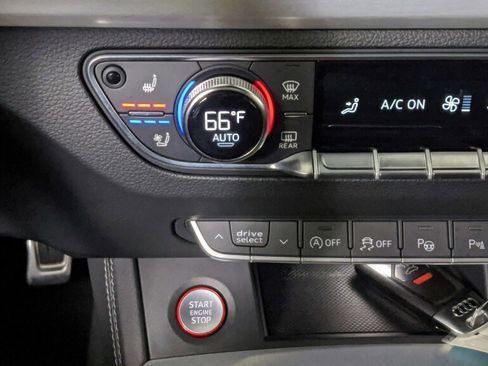 Used 2019 Audi SQ5 Prestige image 20