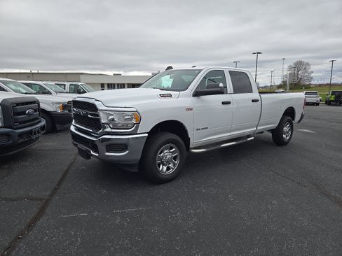Used 2022 RAM 2500 Tradesman w/ Chrome Appearance Group image 1