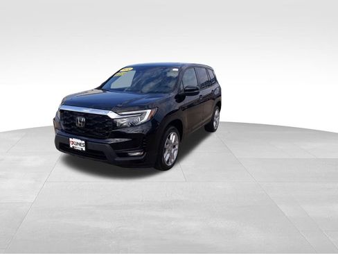 Used 2024 Honda Passport EX-L image 4