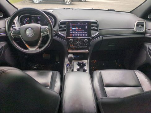 Used 2022 Jeep Grand Cherokee Limited w/ Trailer Tow Group IV image 16