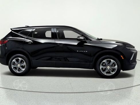 Used 2024 Chevrolet Blazer LT w/ LPO, Floor Liner Package FWD image 6