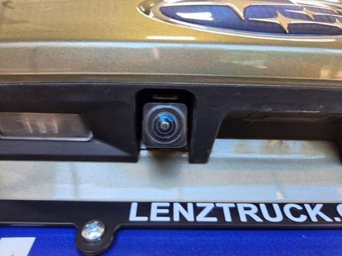 Used 2024 Subaru Outback Limited AWD/4WD image 9