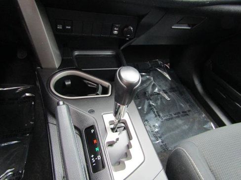 Used 2017 Toyota RAV4 XLE image 26