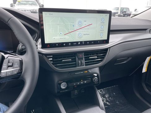 New 2026 Ford Escape SE image 10