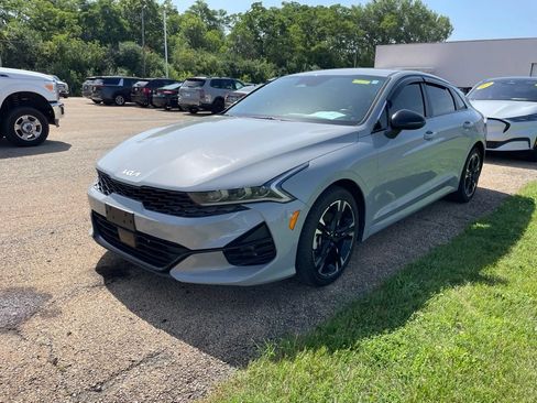 Used 2023 Kia K5 GT-Line w/ GT-Line Premium Package FWD image 2