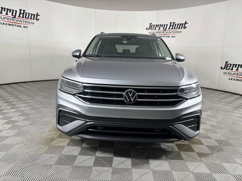 Used 2024 Volkswagen Tiguan S image 3