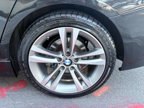 Used 2012 BMW 328i Sedan RWD image 3