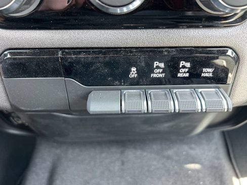 New 2026 RAM 1500 Express RWD image 29
