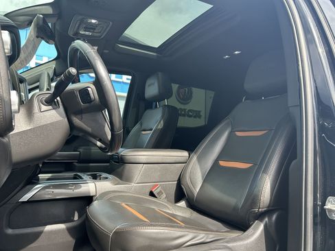 Used 2020 GMC Sierra 1500 AT4 w/ AT4 Premium Package image 11