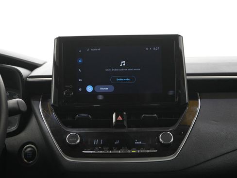 Used 2024 Toyota Corolla LE w/ LE Convenience Package image 15