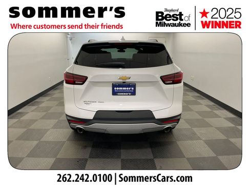 Used 2024 Chevrolet Blazer LT image 4