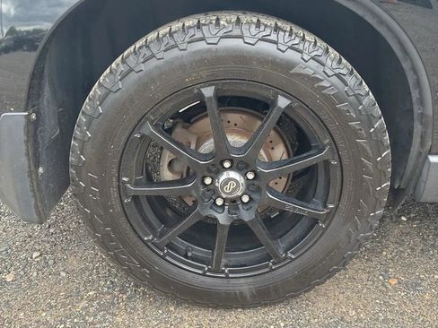 Used 2018 Subaru Forester 2.0XT Touring AWD/4WD image 19