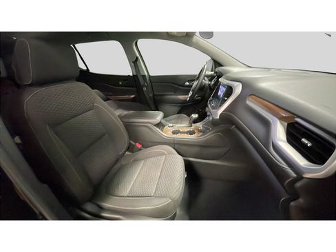 Used 2017 GMC Acadia SLE w/ Driver Alert Package I AWD/4WD image 18