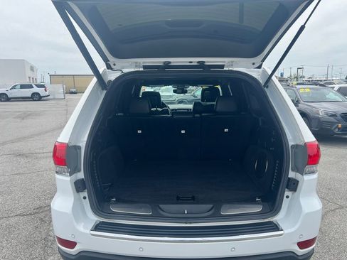 Used 2019 Jeep Grand Cherokee Limited w/ Luxury Group II AWD/4WD image 30