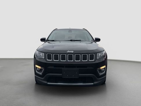 Used 2017 Jeep Compass Limited image 2