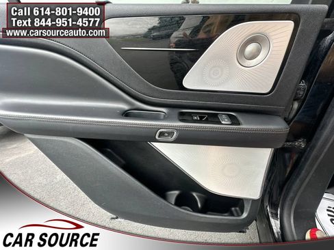 Used 2022 Lincoln Aviator Reserve w/ Equipment Group 201A AWD/4WD image 23